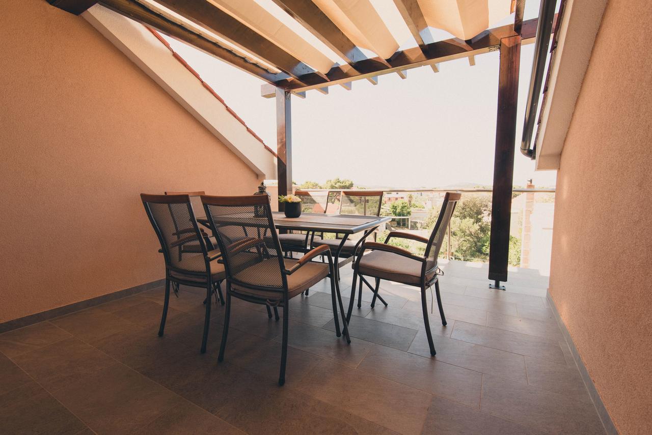 Apartments Sunny Garden Brodarica (Sibenik-Knin) Exterior foto