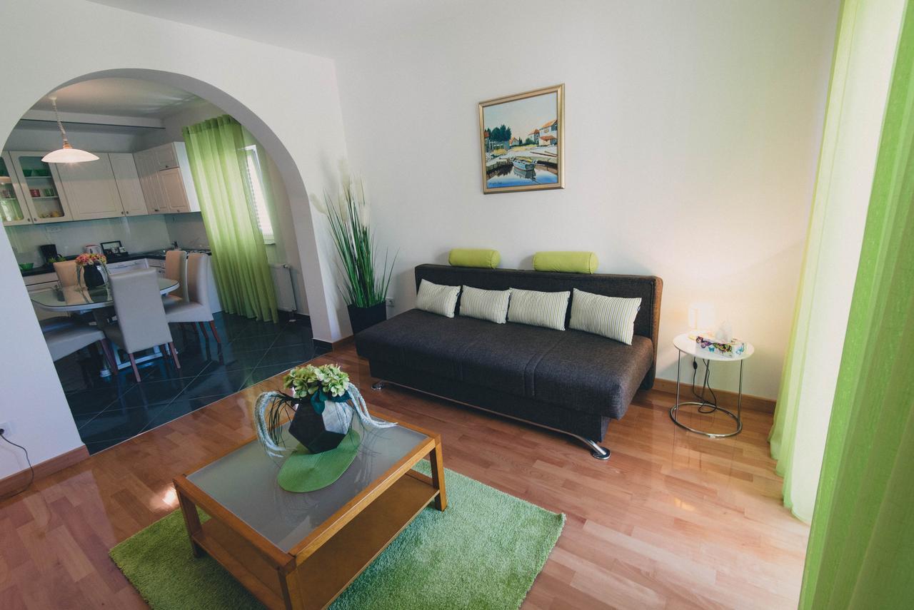 Apartments Sunny Garden Brodarica (Sibenik-Knin) Exterior foto