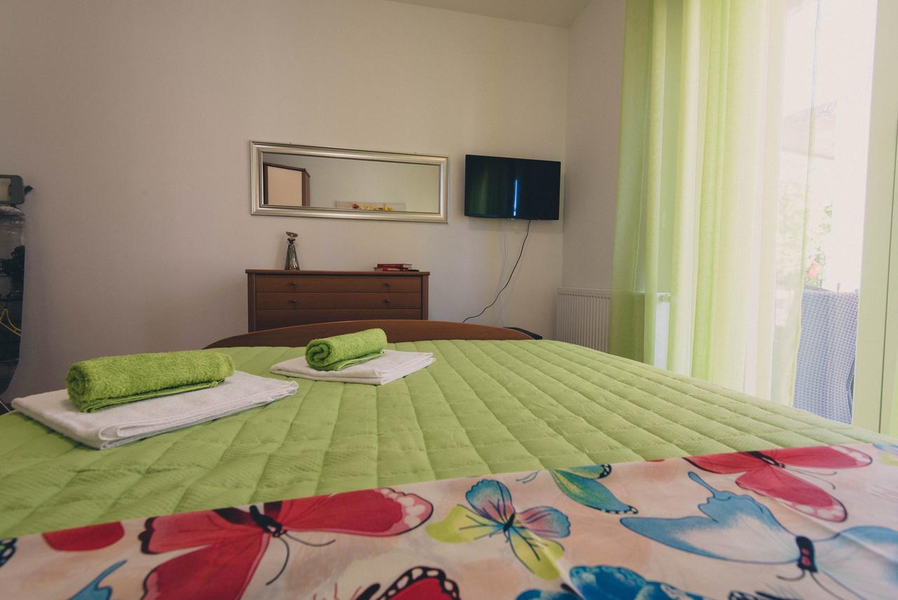 Apartments Sunny Garden Brodarica (Sibenik-Knin) Exterior foto